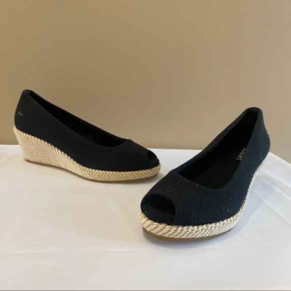 Lacoste Calvante Peep Toe Wedge Espadrille - Picture 4 of 9